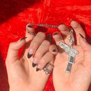GUN chain necklace ⛓